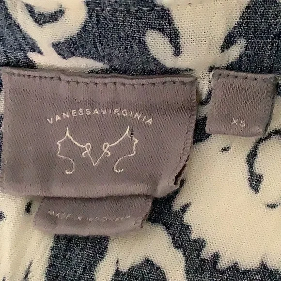 ANTHROPOLOGIE- Vanessa Virginia Top - Picture 2 of 10